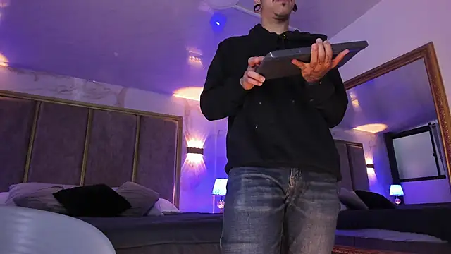 kaletattoo online show from April 2026 11:16:01 AM