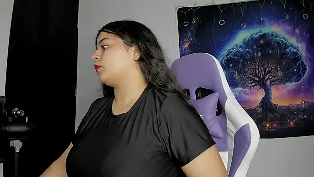 Little Shaara online show from February 2025 07:10:02 PM