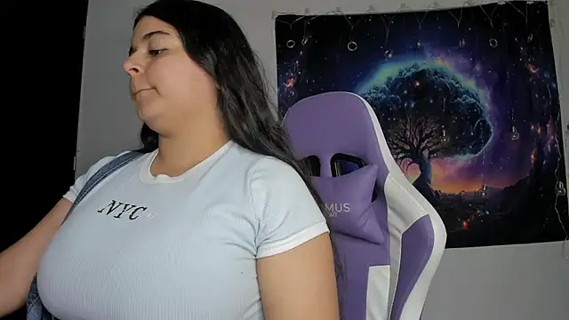 Little Shaara online show from February 2025 06:58:01 PM