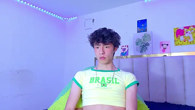 Juanmres online show from June 2026 06:54:01 PM