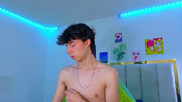 Juanmres online show from July 2026 04:29:02 PM