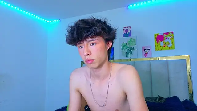 Juanmres online show from July 2026 08:35:02 PM