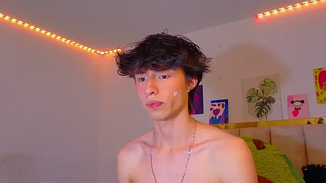Juanmres online show from July 2026 07:38:01 PM