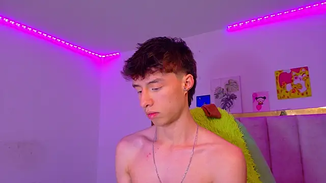 Juanmres online show from August 2026 07:16:02 PM