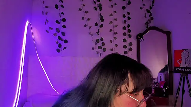 Snapshot of Ludovica6669 chatting on February 2025 03:24:01 AM Ludovica6669 online show from February 2025 03:24:01 AM