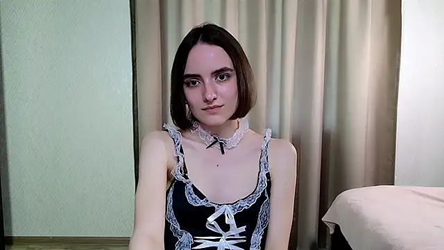 Snapshot of AmelieBanshee chatting on May 2026 10:44:01 AM AmelieBanshee online show from May 2026 10:44:01 AM
