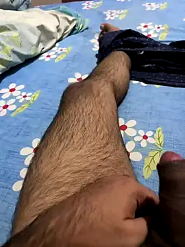 Naughtyy  yy online show from November 2025 10:59:01 AM