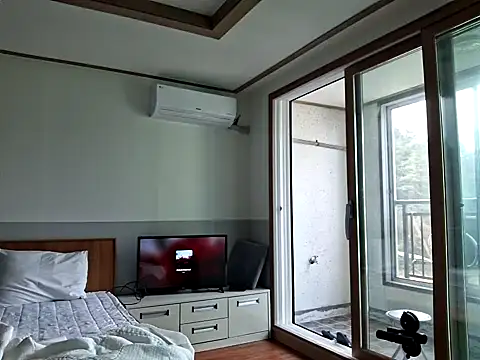 Snapshot of Doh728 chatting on March 2025 11:49:02 PM Doh728 online show from March 2025 11:49:02 PM