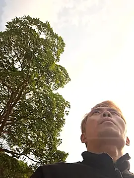 Snapshot of Doh728 chatting on November 2025 12:35:01 AM Doh728 online show from November 2025 12:35:01 AM