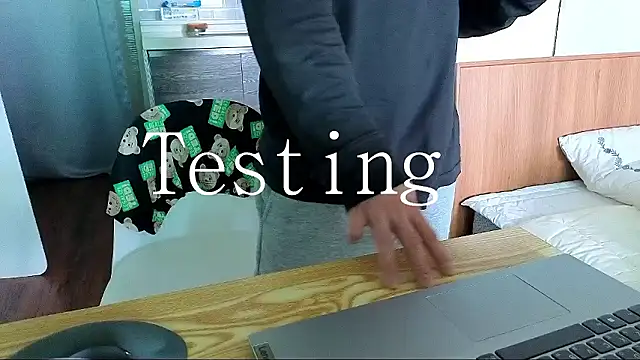 Snapshot of Doh728 chatting on December 2025 01:03:02 AM Doh728 online show from December 2025 01:03:02 AM