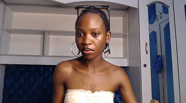 YoungDiva69 online show from March 2025 06:23:02 PM