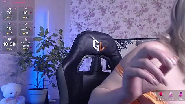 AliciaBlondes online show from February 2025 07:47:02 AM