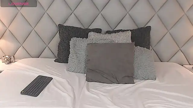 Snapshot of LalyCastro chatting on February 2025 07:42:02 PM LalyCastro online show from February 2025 07:42:02 PM