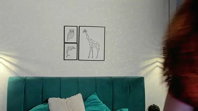 ninna curly online show from April 2026 05:22:01 AM