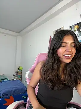 LiLy kIndly online show from May 2026 07:52:02 PM