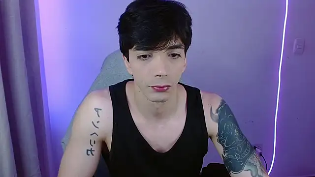 H3ll B0I online show from April 2026 02:35:01 AM