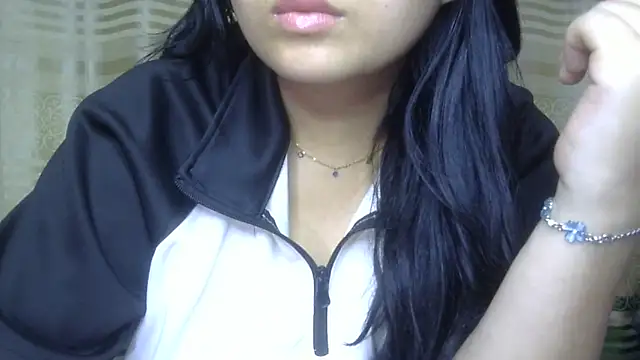 Snapshot of undressed_princesss chatting on May 2026 07:17:01 AM undressed princesss online show from May 2026 07:17:01 AM