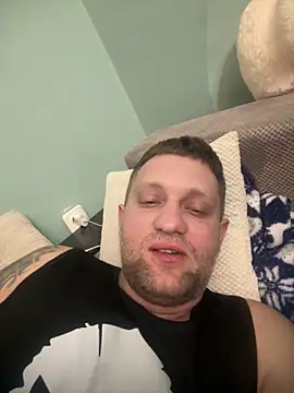 Snapshot of adelin20 chatting on March 2026 07:19:01 PM adelin20 online show from March 2026 07:19:01 PM