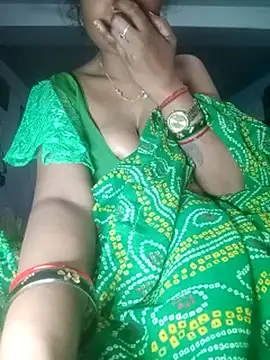 Snapshot of SEXY-SUNITA chatting on February 2025 05:36:02 AM SEXY-SUNITA online show from February 2025 05:36:02 AM