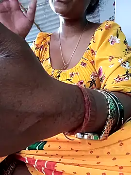 Snapshot of SEXY-SUNITA chatting on March 2025 11:30:02 AM SEXY-SUNITA online show from March 2025 11:30:02 AM