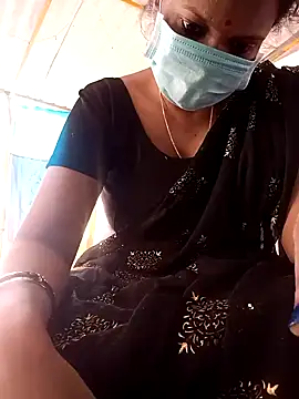 Snapshot of SEXY-SUNITA chatting on March 2025 09:17:02 AM SEXY-SUNITA online show from March 2025 09:17:02 AM