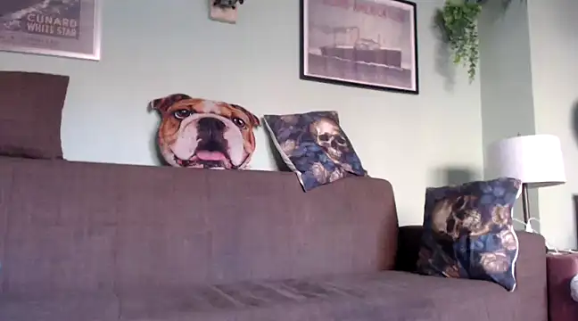 Snapshot of Astrid-Gilbert chatting on March 2025 10:57:01 AM Astrid-Gilbert online show from March 2025 10:57:01 AM