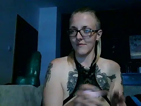 Astrid-Gilbert online show from May 2026 09:08:02 PM
