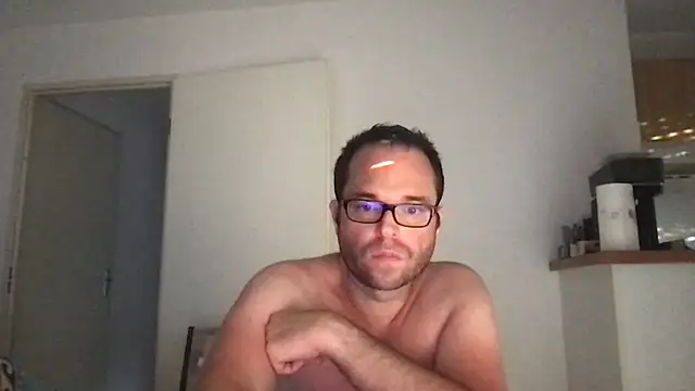 Funnyjul31 online show from August 2026 06:10:02 PM