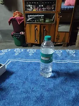 birds0641 online show from June 2026 07:48:01 PM