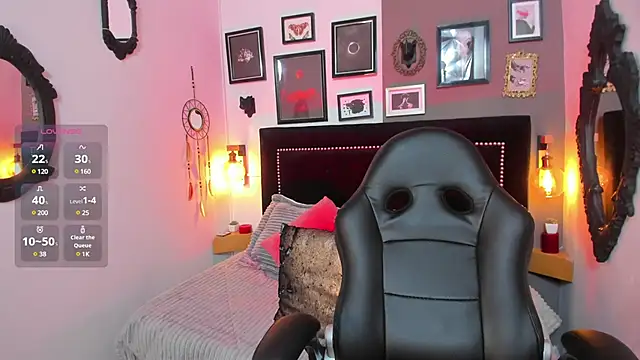 Snapshot of nina__dixon chatting on February 2025 11:48:01 PM nina dixon online show from February 2025 11:48:01 PM