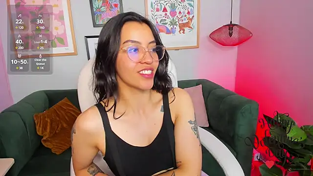 Snapshot of nina__dixon chatting on February 2025 03:20:01 AM nina dixon online show from February 2025 03:20:01 AM