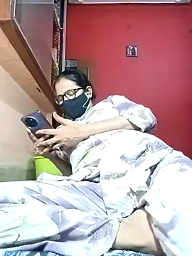 runi31 online show from September 2025 06:09:02 PM