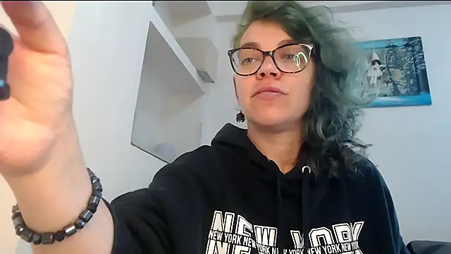 Ju-Hot online show from April 2026 03:51:02 PM