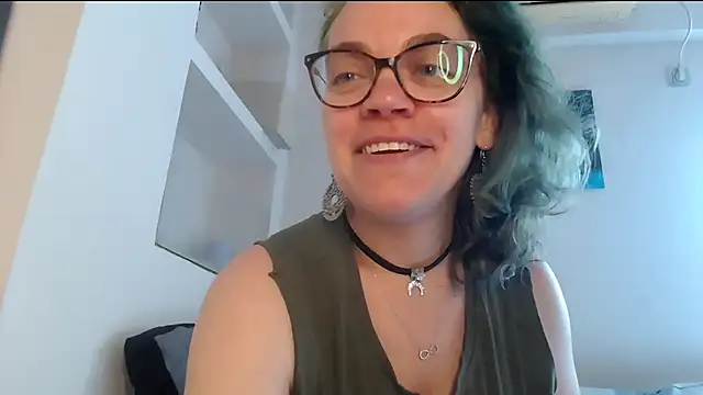 Ju-Hot online show from May 2026 01:16:02 PM