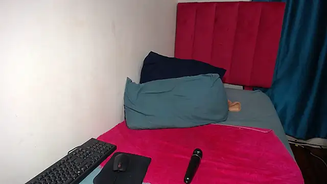 Mywife777 online show from March 2025 07:59:02 PM