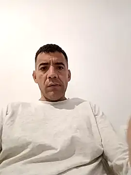 Snapshot of juanignacioargentino chatting on February 2025 02:46:01 PM juanignacioargentino online show from February 2025 02:46:01 PM