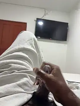 Snapshot of jhonnes_ chatting on November 2025 05:06:02 AM jhonnes online show from November 2025 05:06:02 AM