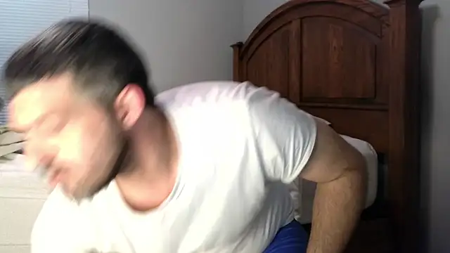 Troyt87 online show from April 2026 04:21:02 AM