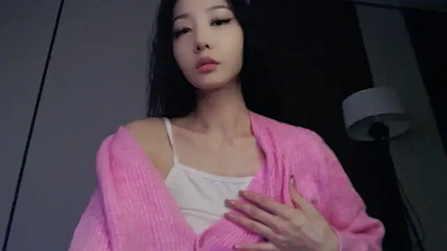 Fudzik0 online show from February 2026 06:50:01 AM