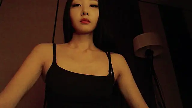 Fudzik0 online show from April 2026 05:23:01 AM