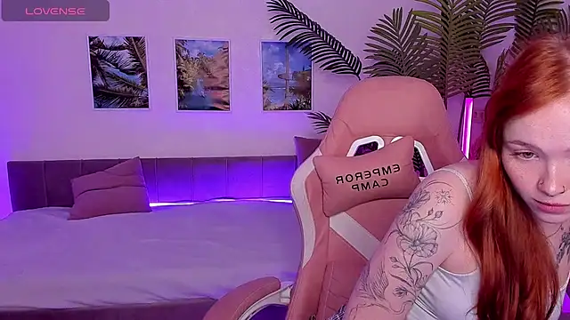 Maya Light online show from September 2025 08:47:01 AM