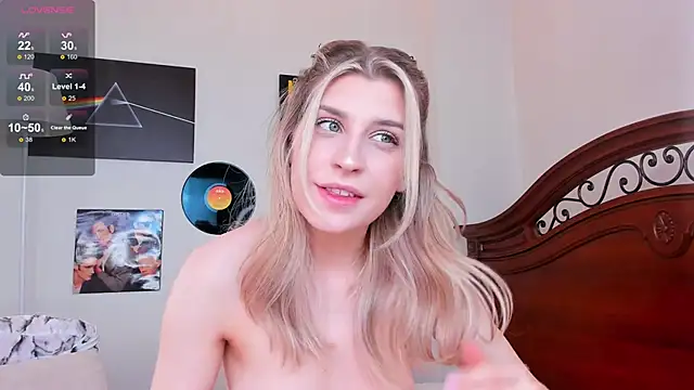 Snapshot of heartseduction chatting on October 2025 07:39:02 AM heartseduction online show from October 2025 07:39:02 AM