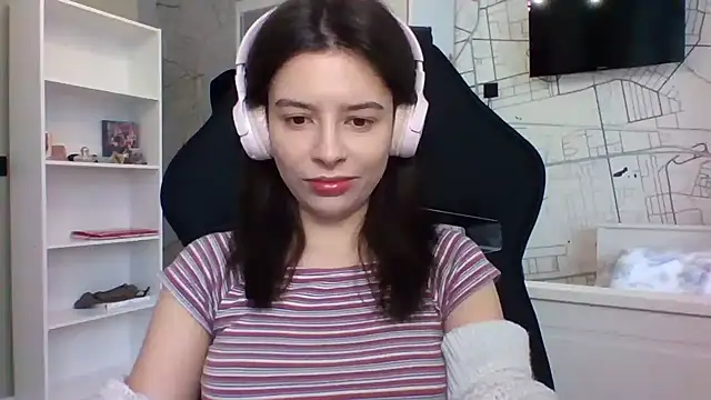 LariceSexy online show from November 2025 01:13:01 PM