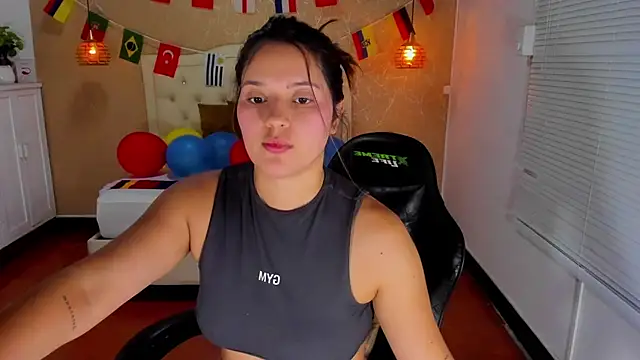 Hadley  online show from June 2026 05:12:01 AM