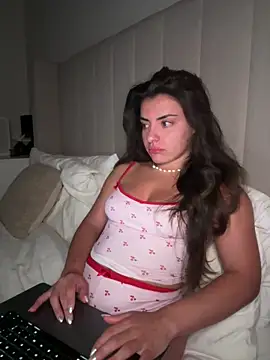 cute carly  online show from May 2026 09:35:02 PM