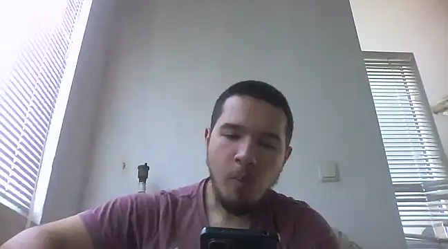 Drag Queen online show from March 2025 10:39:02 AM