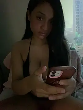 Snapshot of Cristinasunny chatting on July 2026 11:11:02 PM Cristinasunny online show from July 2026 11:11:02 PM