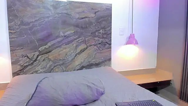 Estefy gomez09 online show from March 2025 09:51:01 AM