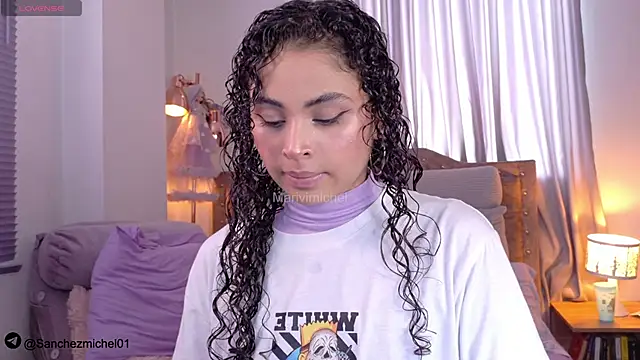 Marivimichel1 online show from October 2025 07:07:02 PM