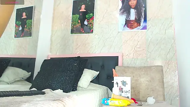 k stormi  online show from November 2025 01:16:02 AM